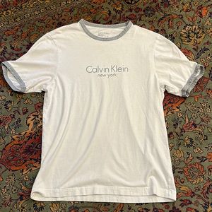 Calvin Klein T-shirt small cotton, excellent condition